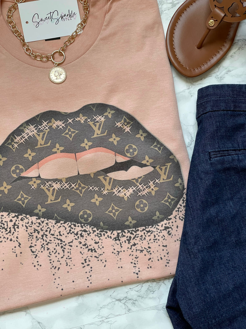 Sweet Sparkle by GG Drip Lips Peach Tee Unisex Large
